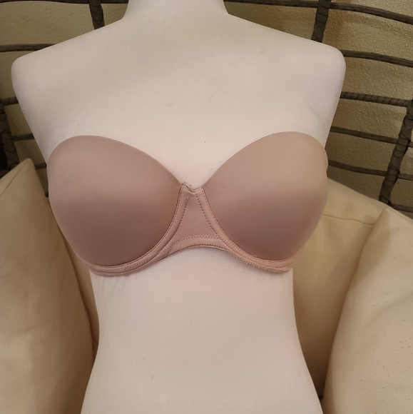 PINK Victoria's Secret Other - Tan Pink Victoria's Secret strapless bra 32D